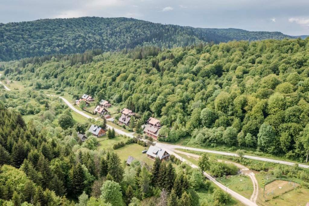 Apartment Nad Mikowym Potokiem - Wydzielona Czesc Drewnianego Domu Z Osobnym Wejsciem I Ogrodem